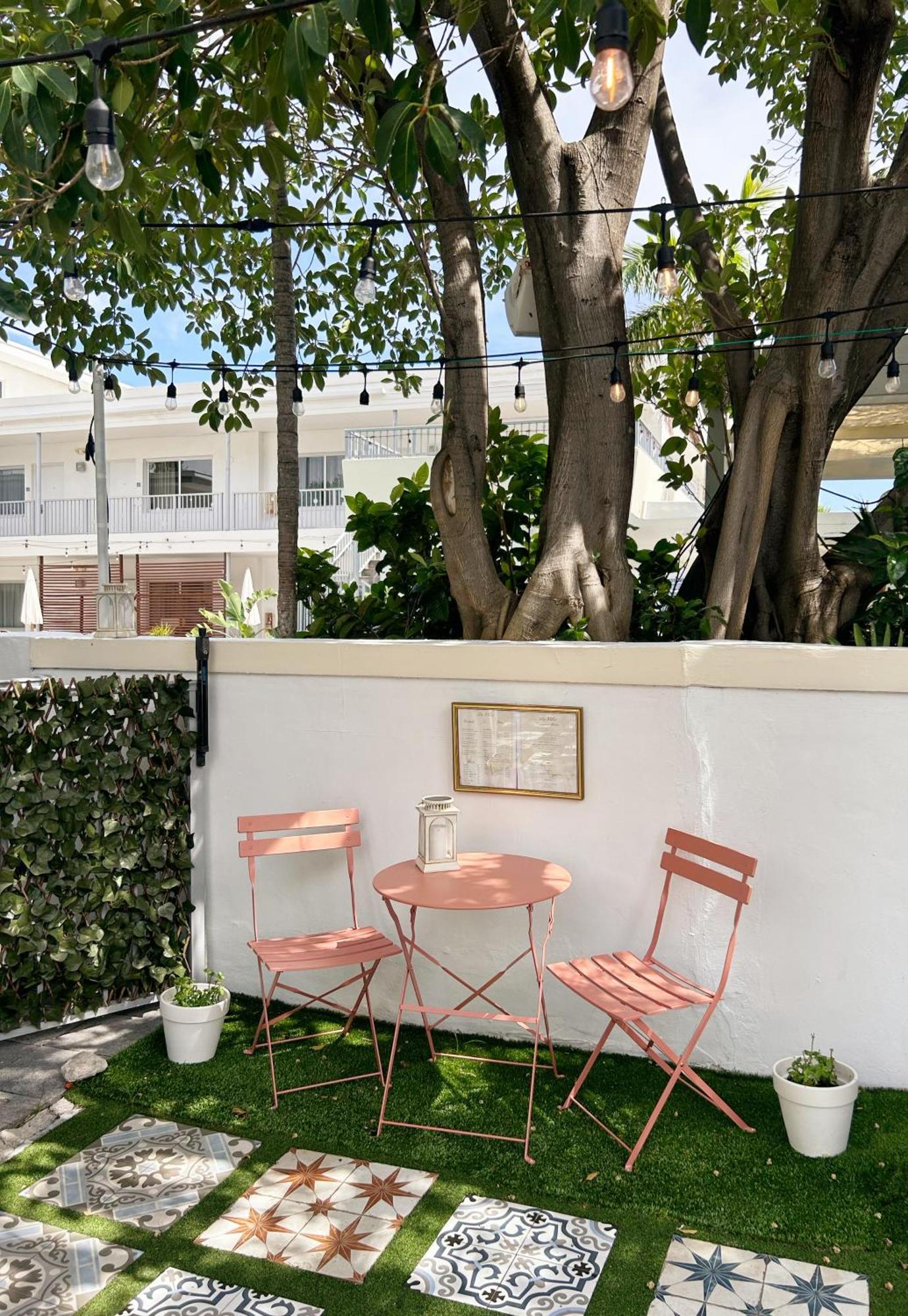Royal Palms & Fort Lauderdale